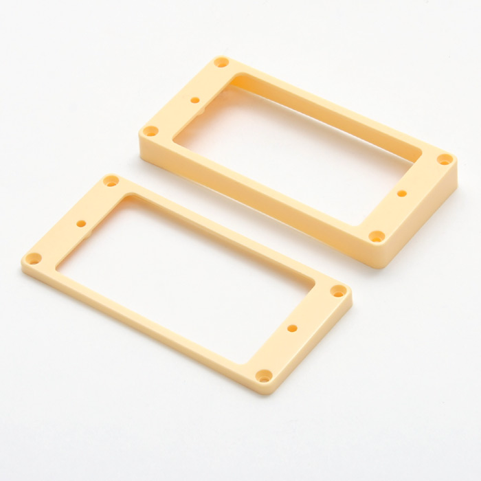 Humbuckerrahmen für gewölbte Decke, creme